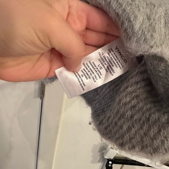 Vince PLAID CREWNECK SWEATER - Picture 3 of 4